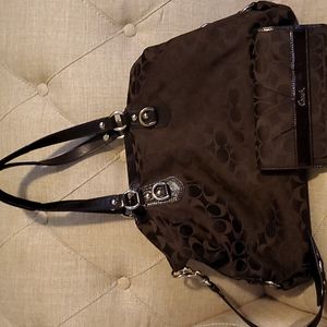 Large coach purses and wallet set, brown